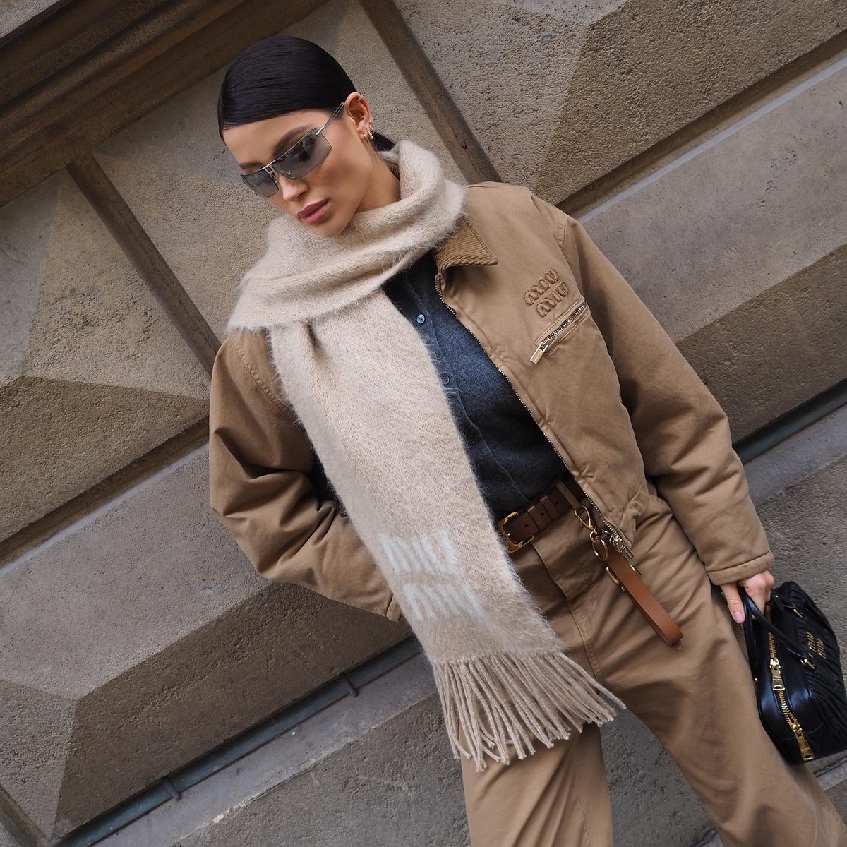 Что надеть на Новый год 2027? Идеи образов. Фото