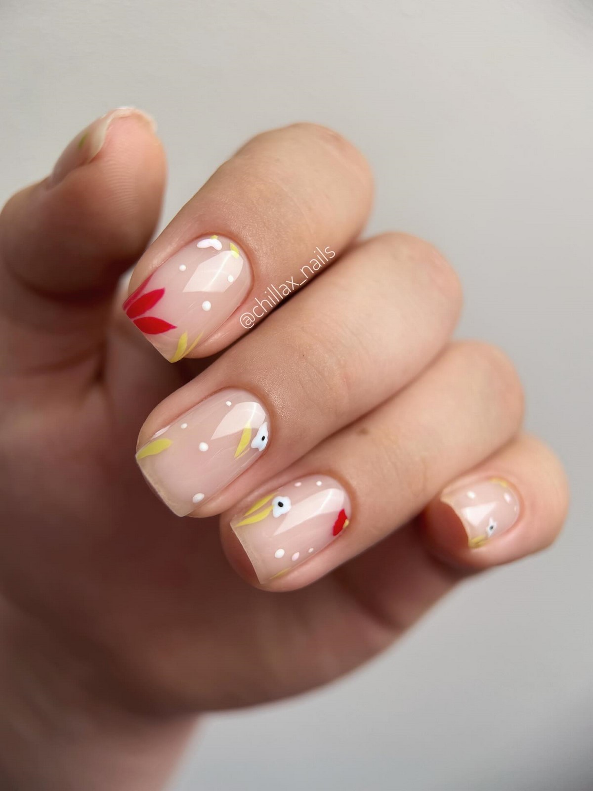 Аккуратный маникюр на каждый день: 5 стильных решений