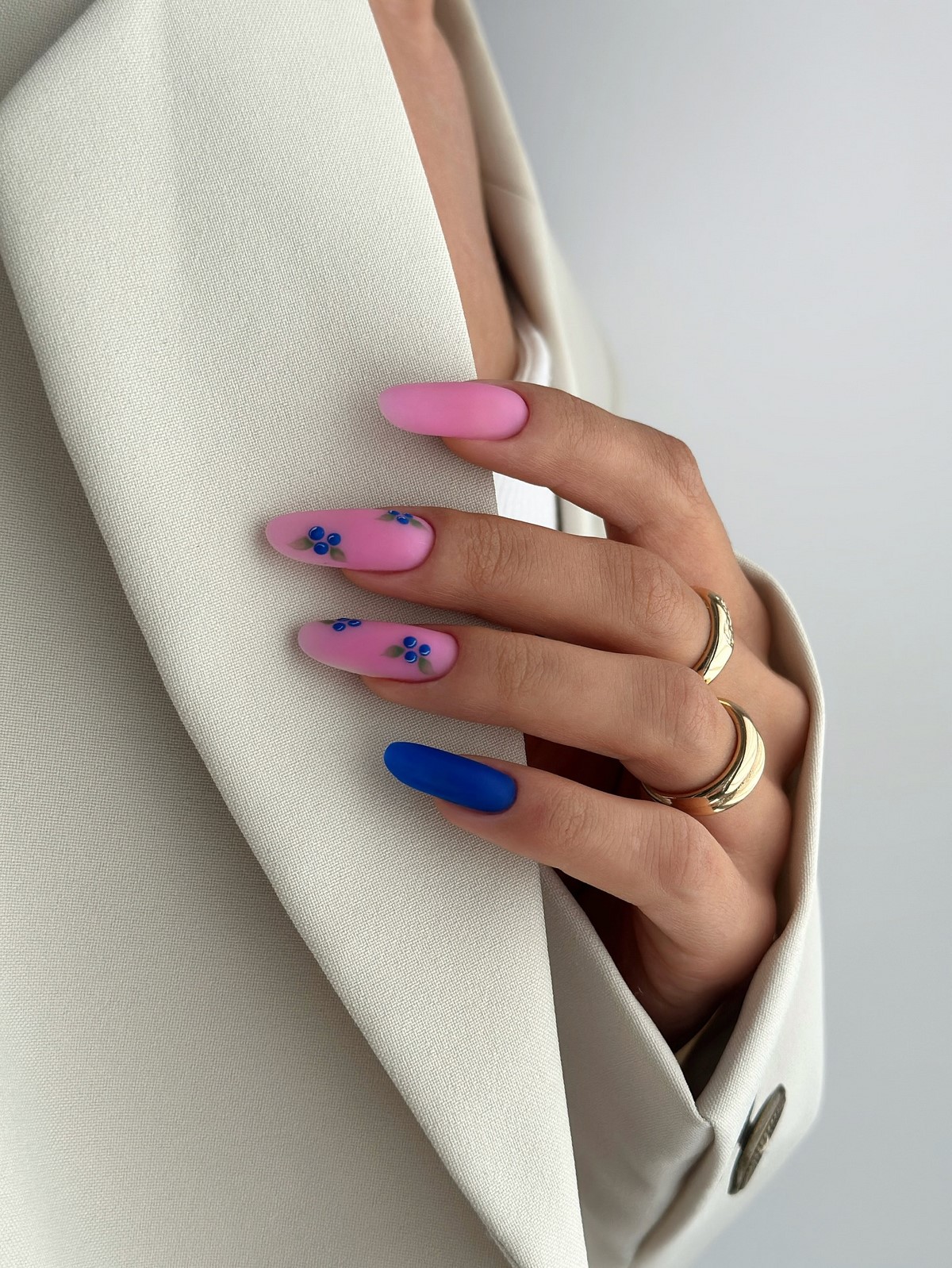 Аккуратный маникюр на каждый день: 5 стильных решений