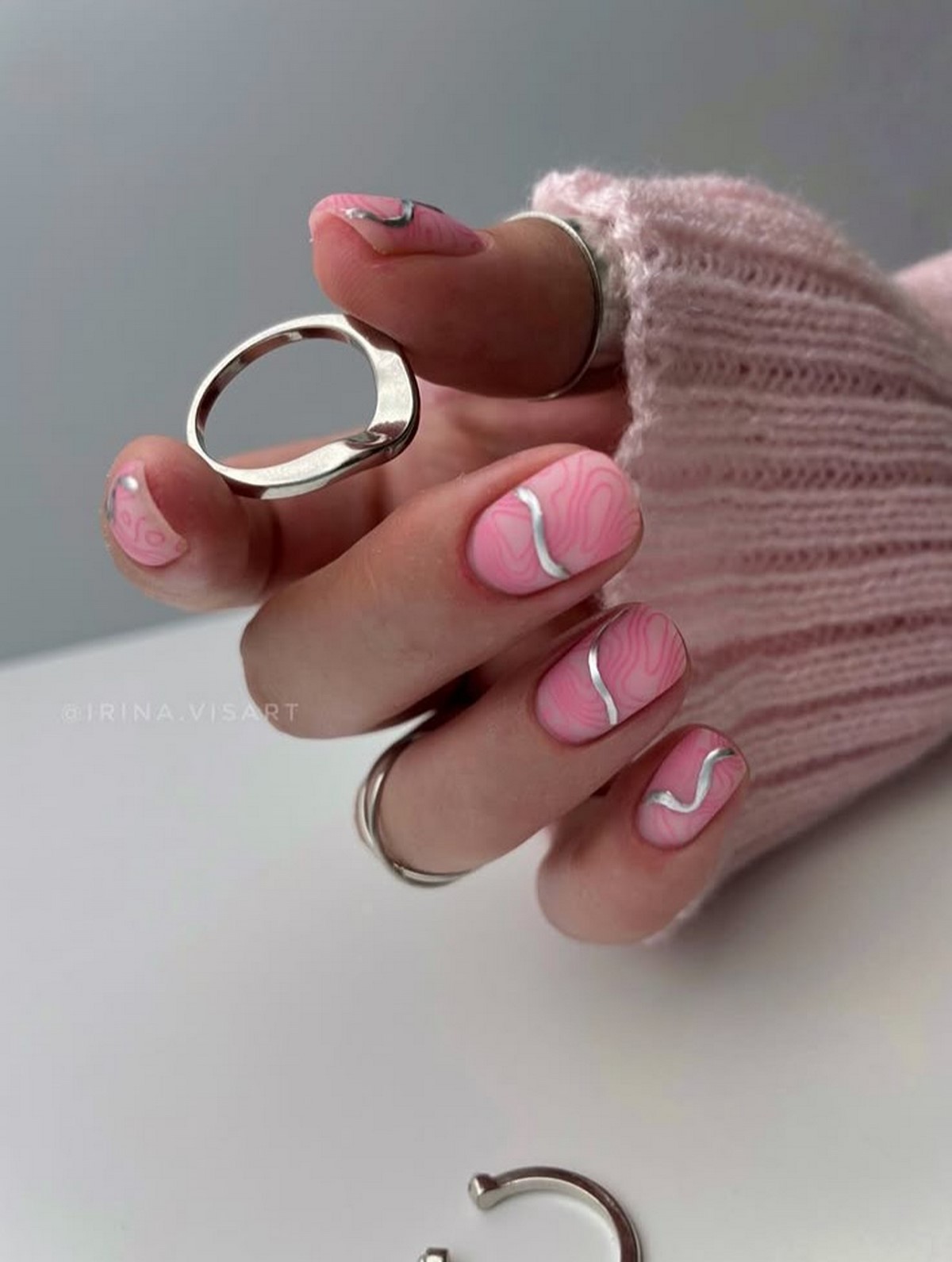 Аккуратный маникюр на каждый день: 5 стильных решений