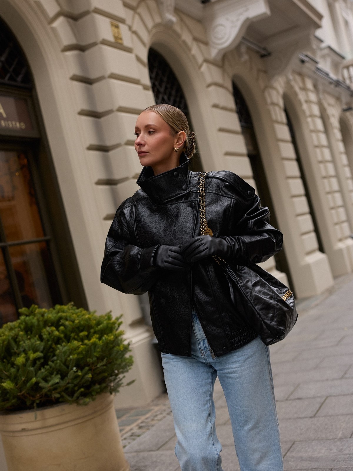 Куртки на весну 2026, которые носят все: 7 моделей