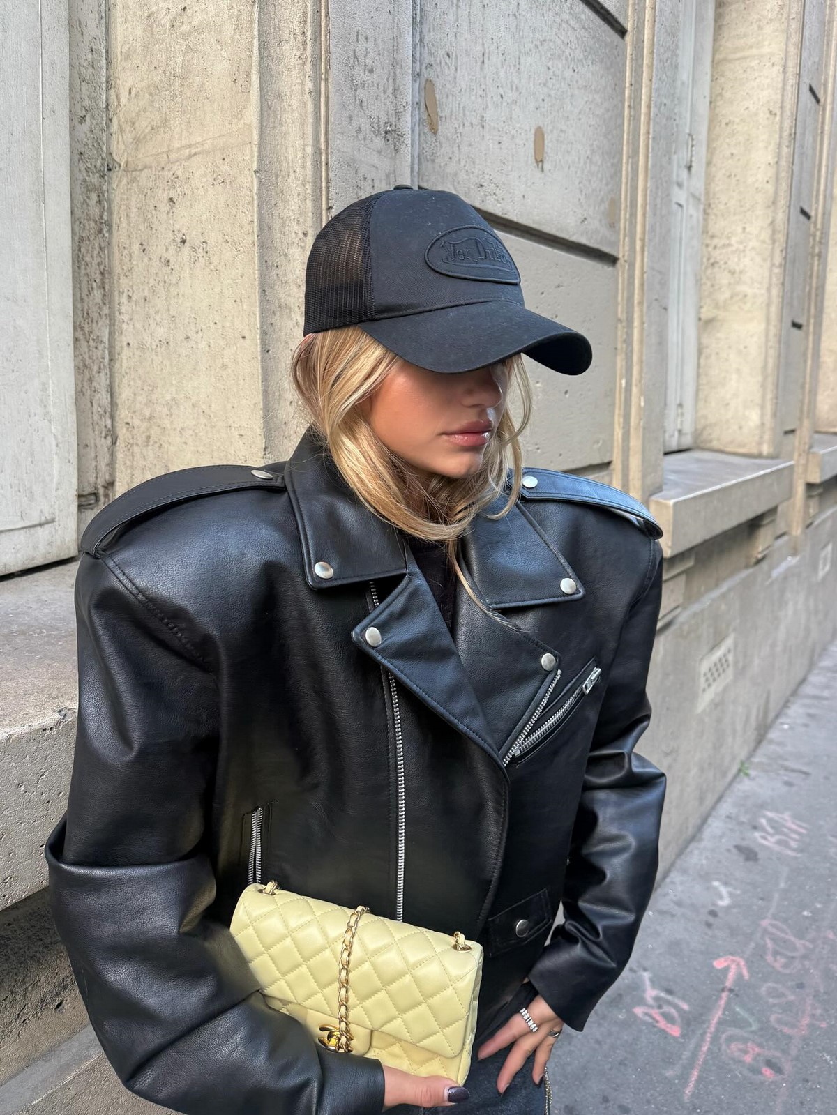 Куртки на весну 2026, которые носят все: 7 моделей