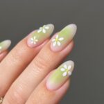 Маникюр весна 2026: 15 трендов, которые диктуют стиль