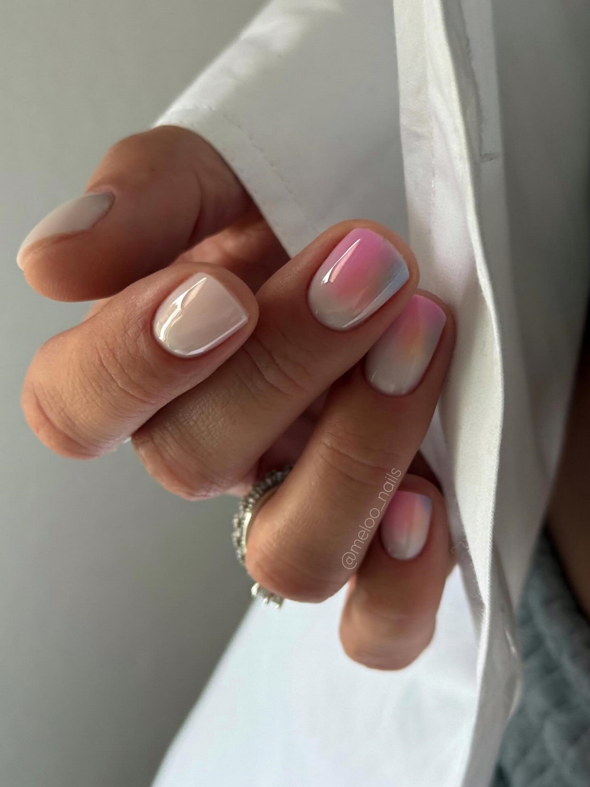 Маникюр весна 2026: 15 трендов, которые диктуют стиль