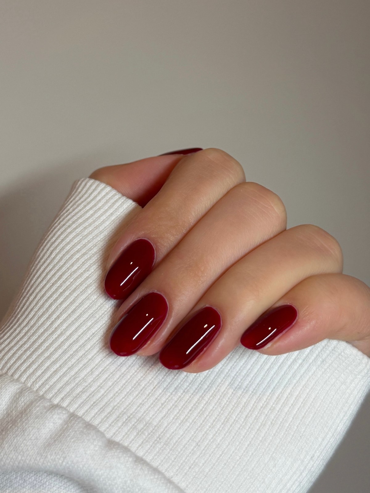 Маникюр 2026, который вытесняет нюд: самый заметный тренд года (ФОТО)