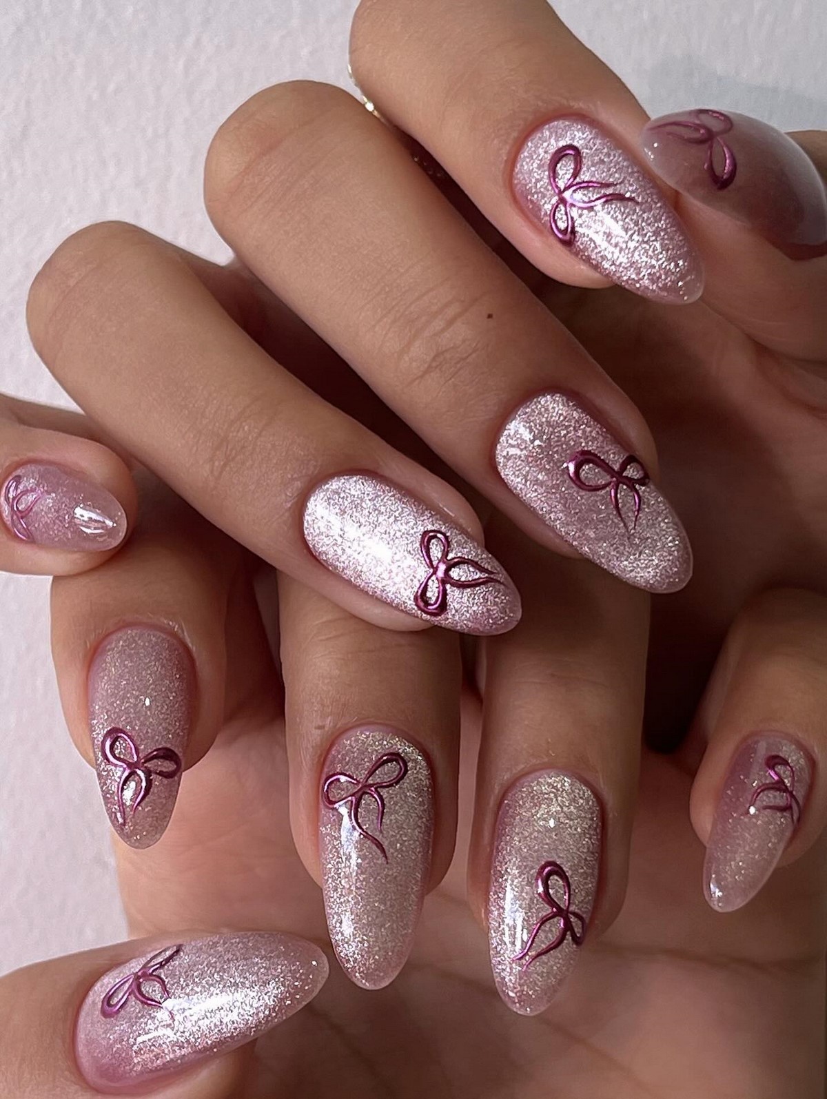 Маникюр весна 2026: 15 трендов, которые диктуют стиль