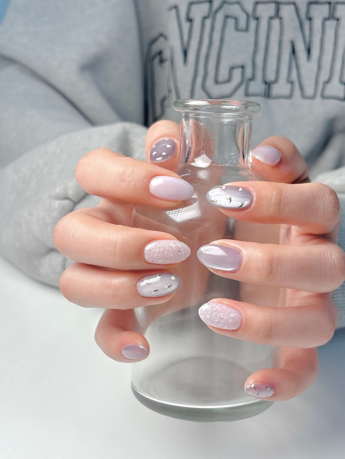 Маникюр весна 2026: 15 трендов, которые диктуют стиль