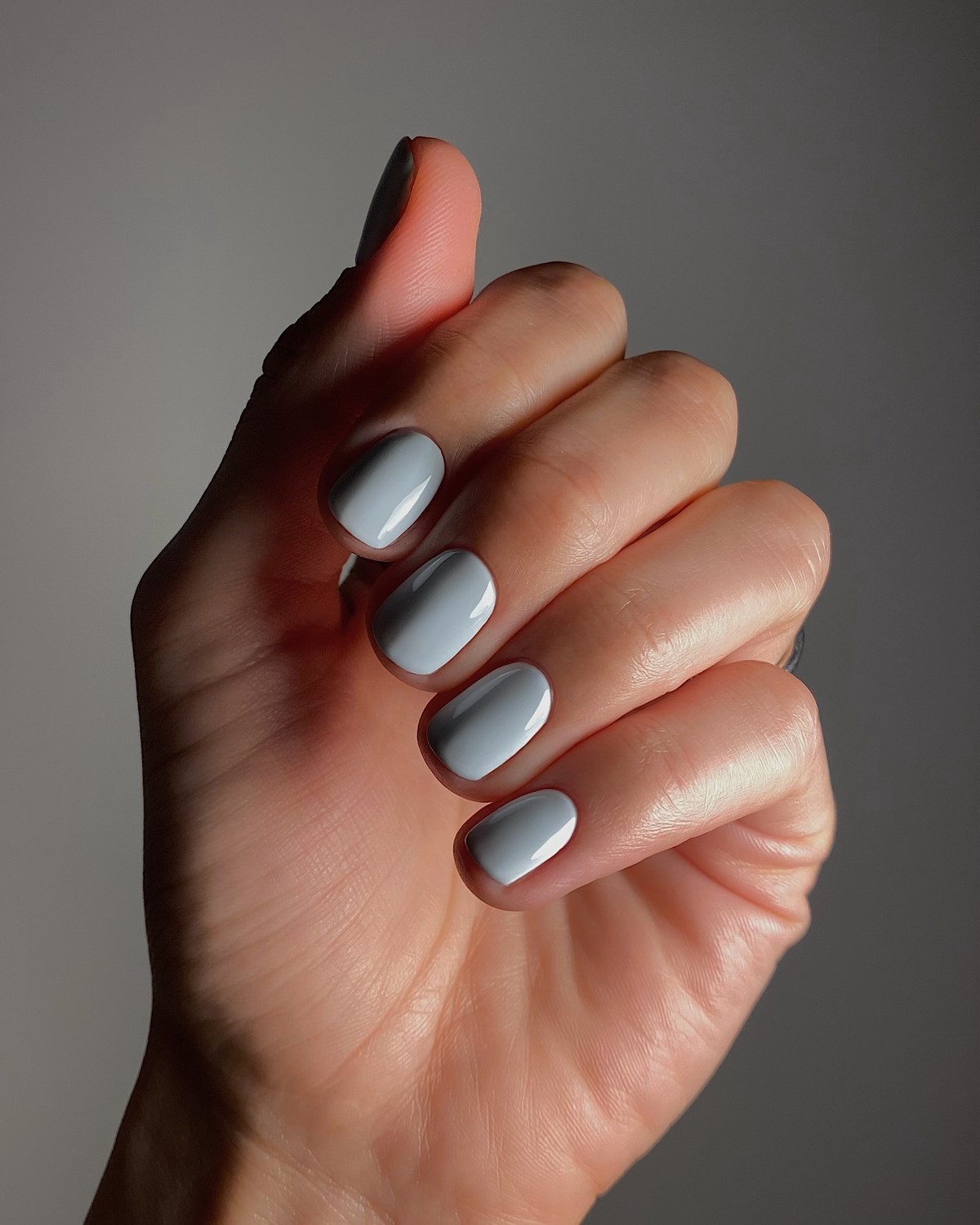 Нежный маникюр на каждый день: цвета, которые выглядят дорого