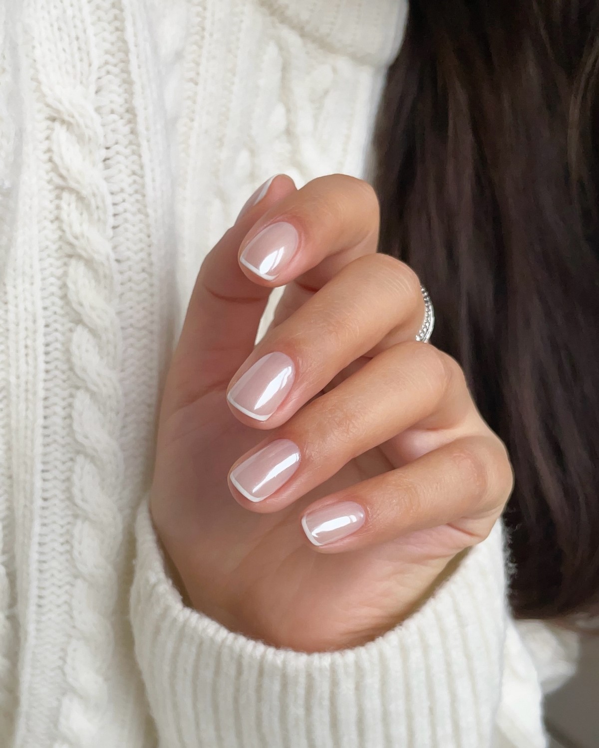 Нежный маникюр на каждый день: цвета, которые выглядят дорого