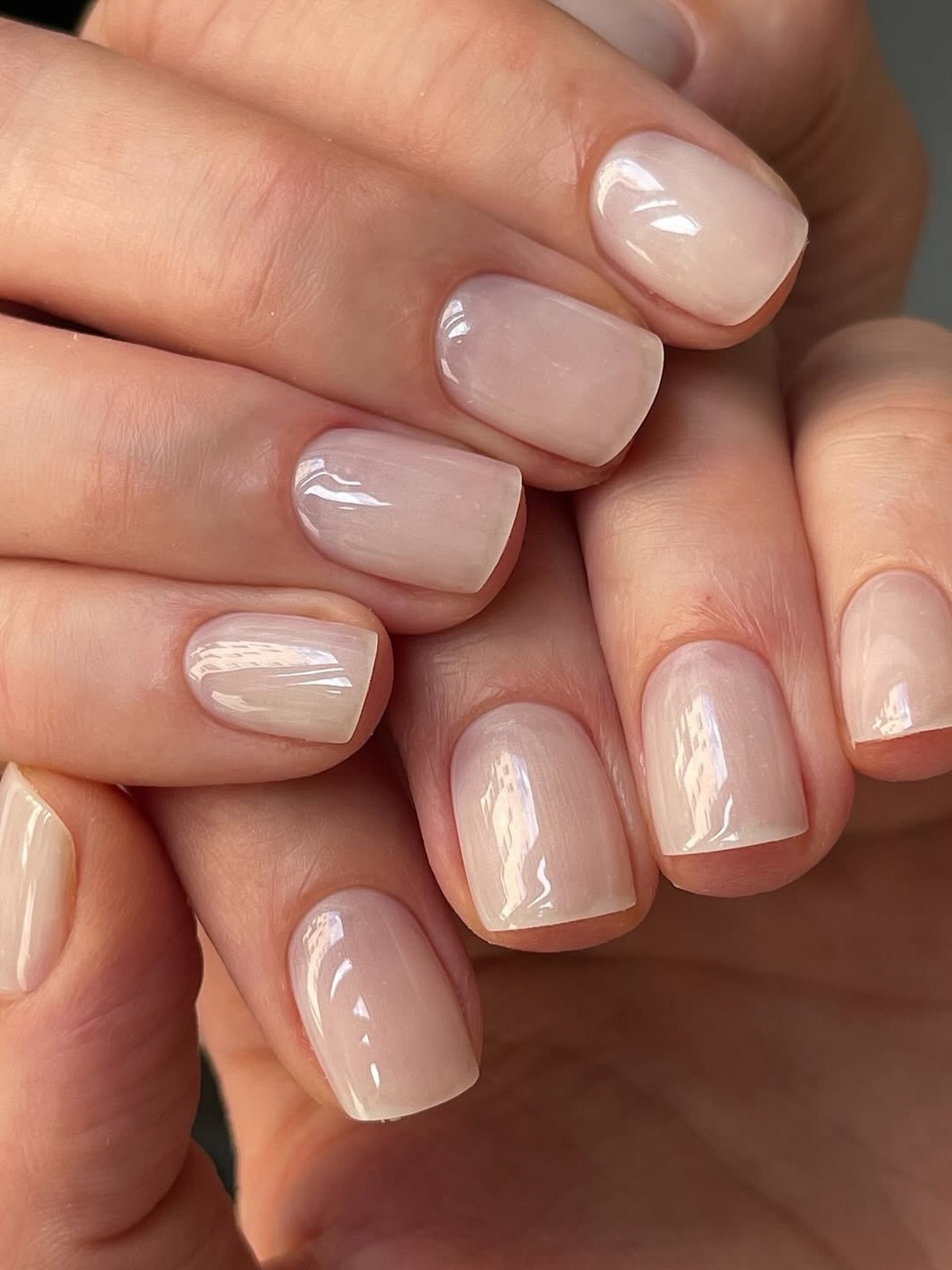 Этот маникюр дешевит руки — его все еще делают, не замечая ошибки