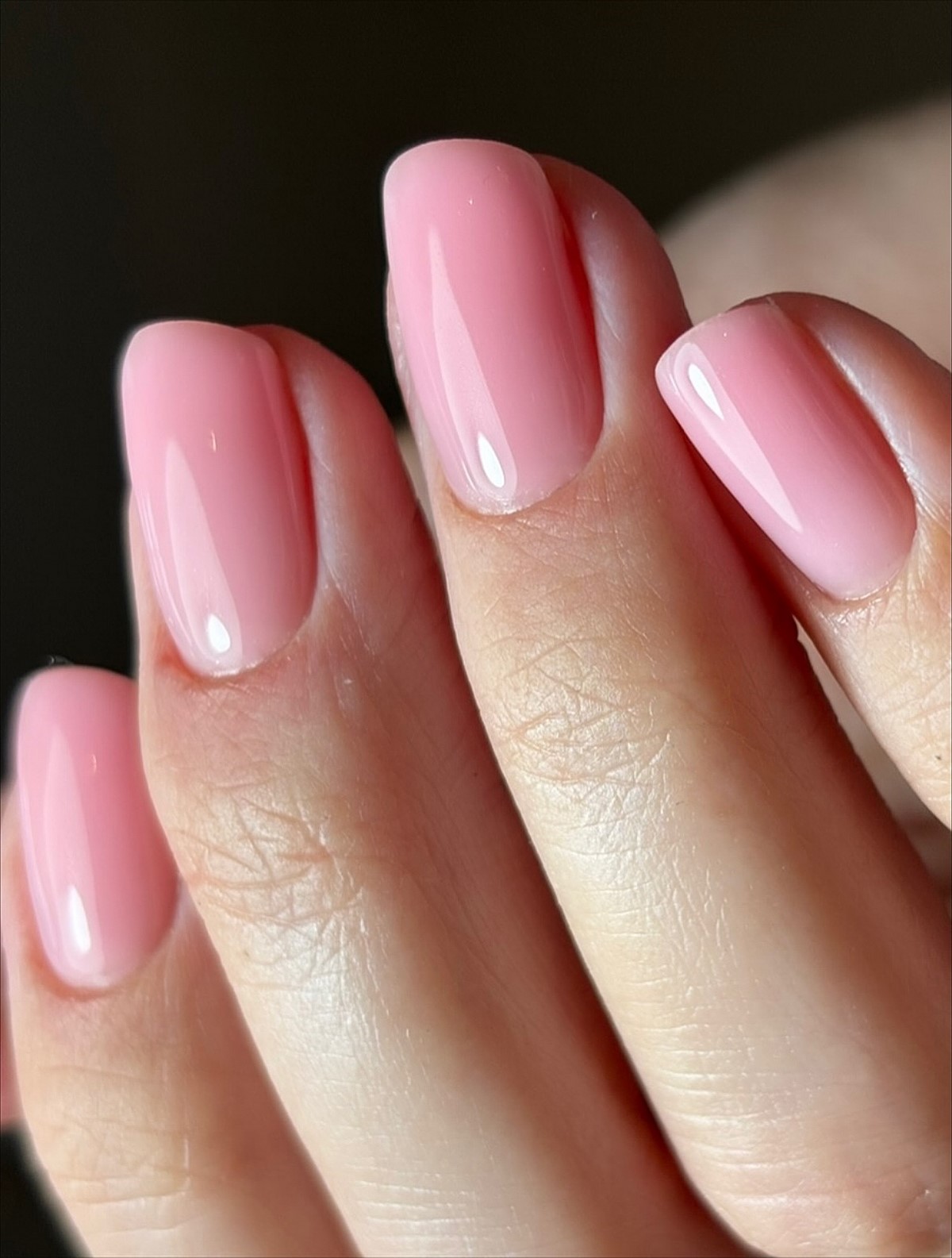 Маникюр 2026: идеи, которые сейчас выглядят по-новому (фото)