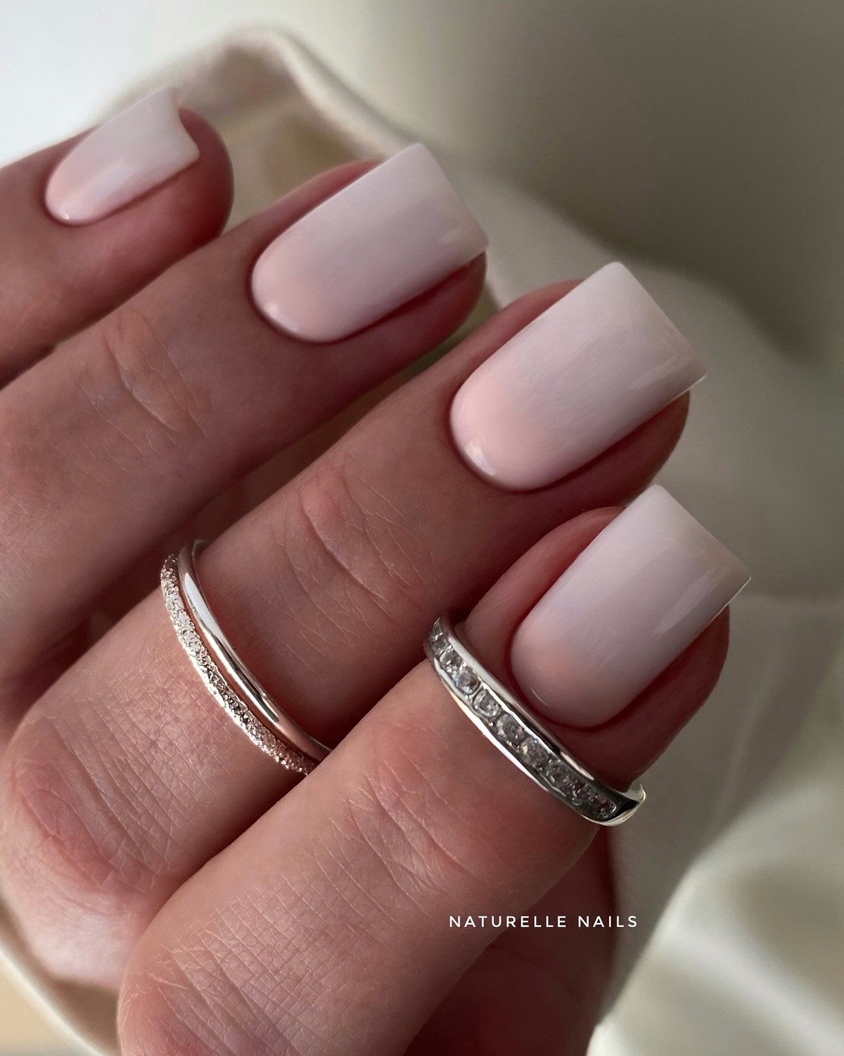 Маникюр 2026: идеи, которые сейчас выглядят по-новому (фото)