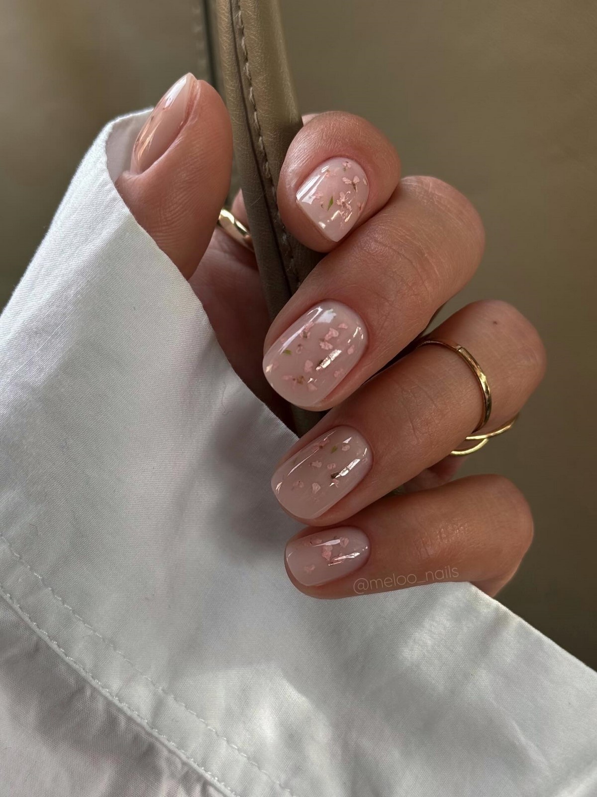 Маникюр 2026: тренды, которые сейчас показывают чаще всего (фото)