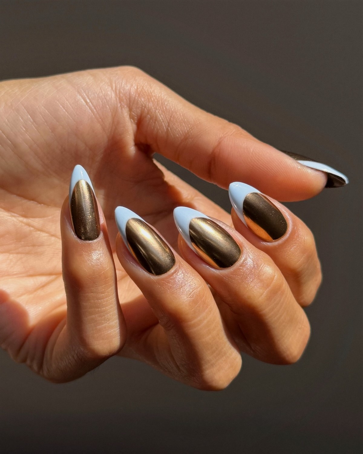 Маникюр 2026: тренды, которые сейчас показывают чаще всего (фото)